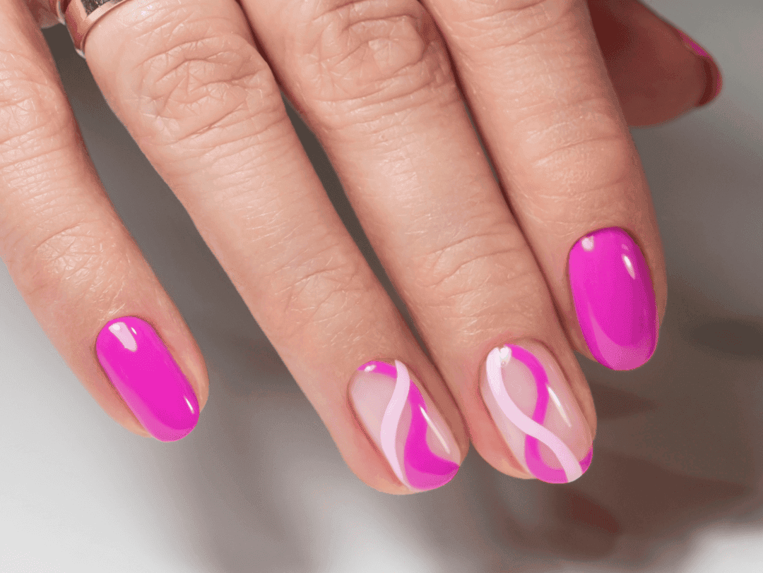 El estilo «Groovy nails», es uno de los más destacados y preferidos por las fanáticas de Barbie.