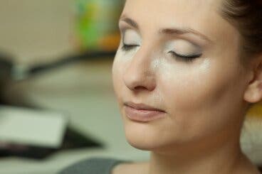 Técnica baking en maquillaje: ¿qué es y cómo hacerla?