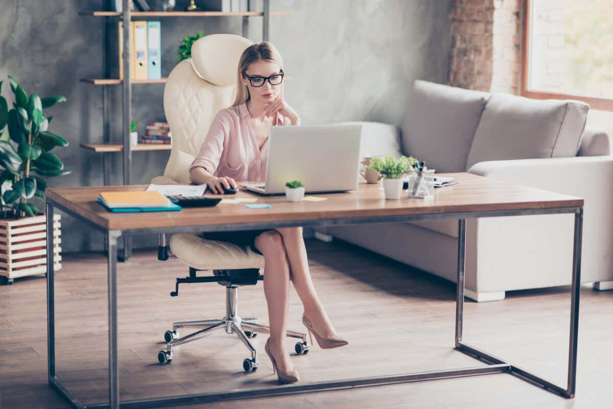 La importancia de ajustar tu silla de oficina: claves para una postura saludable