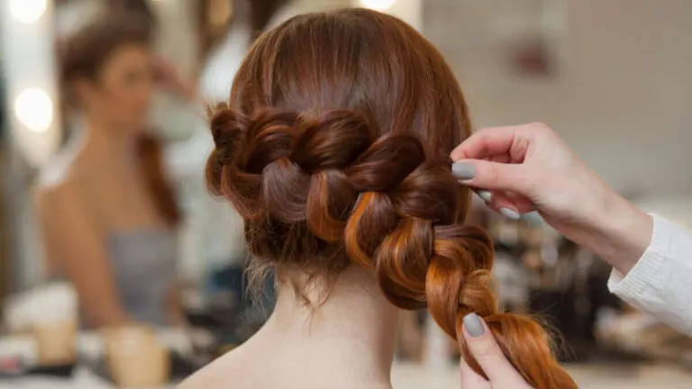 17 peinados con trenzas fáciles que mejorarán tu estilo