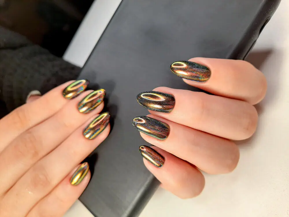 Uñas estilo tornasol multicolor