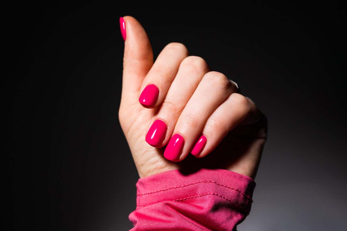 13 uñas inspiradas en Barbie: aprovecha el rosa en tu manicura