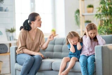 Y es así como los padres perjudican la autoestima de sus hijos