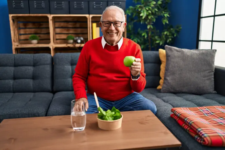Los 18 alimentos que se deben priorizar después de los 60 años