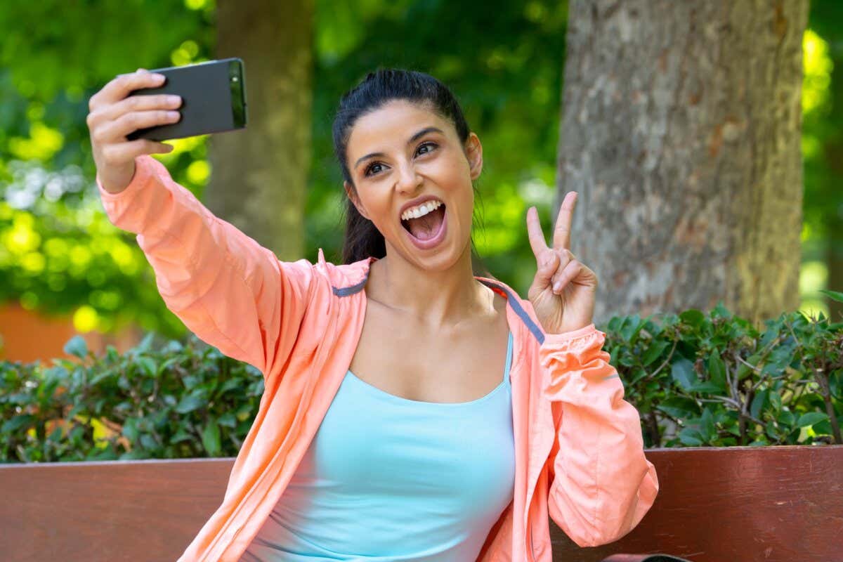 Como salir siempre perfecta en las «selfies» y cualquier foto