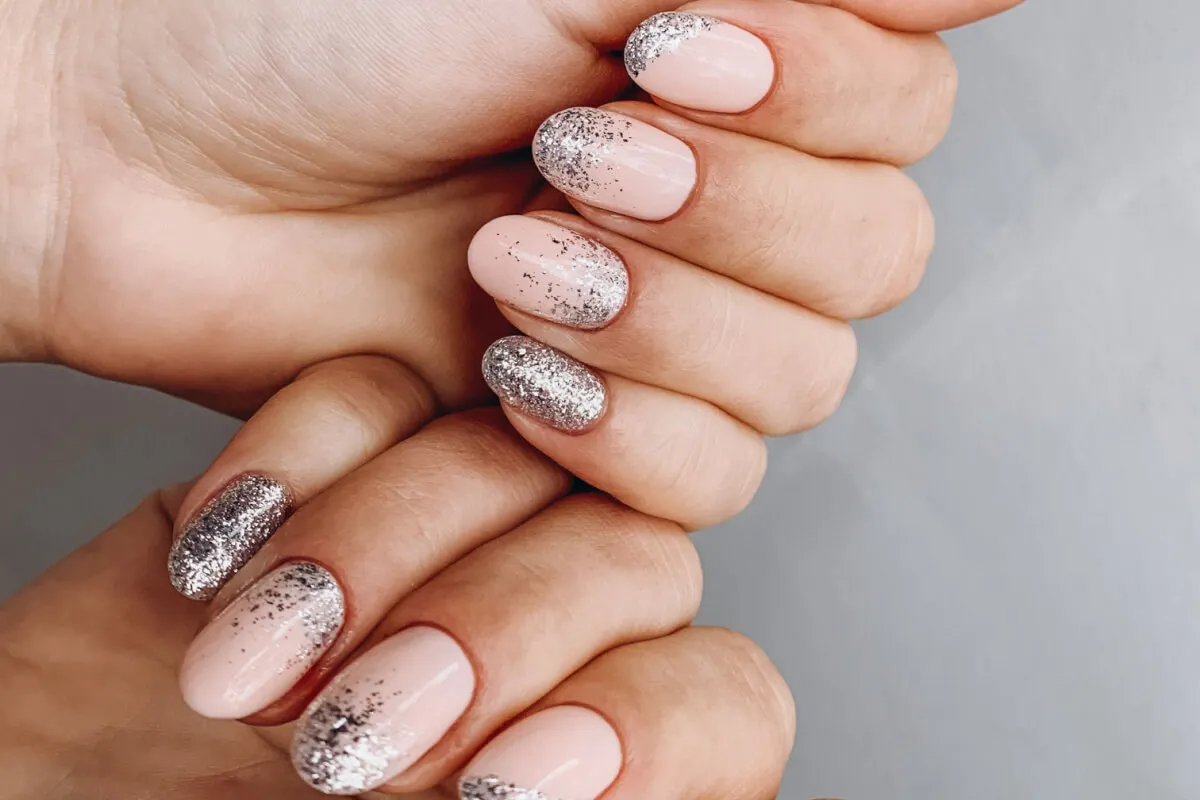 Estilo nude escarchado.