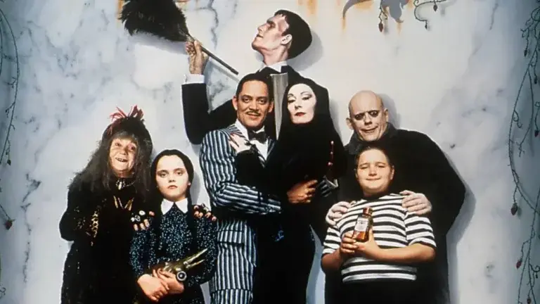 7 celebridades con acromegalia y gigantismo