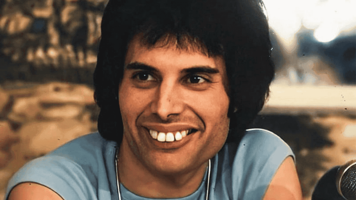3 curiosidades sobre la dentadura de Freddie Mercury que lo hacían único