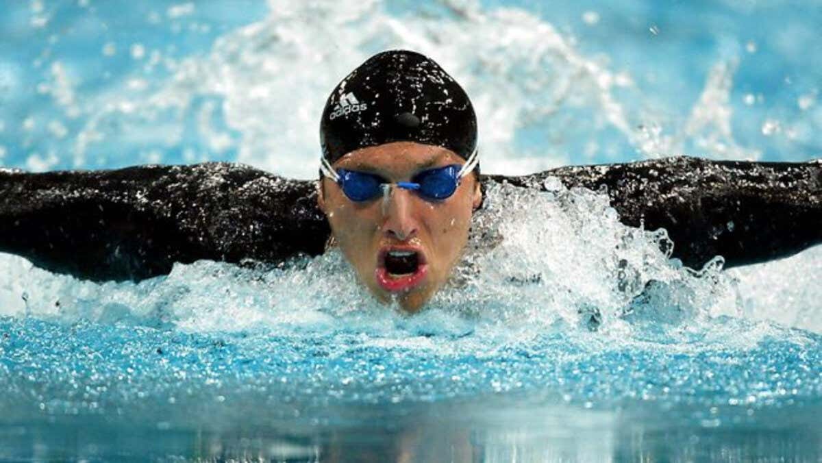 Cómo Ian «Thorpedo» revolucionó la natación y ganó la carrera del siglo