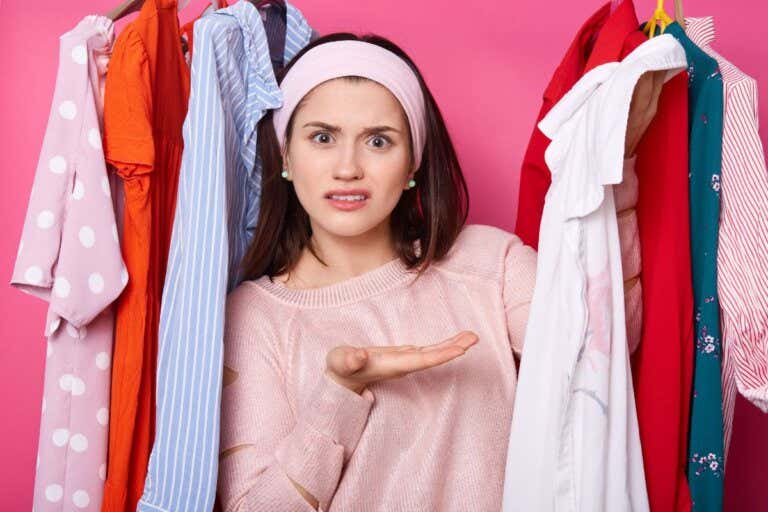Por qué debes lavar la ropa nueva antes de usarla