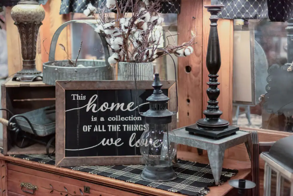 Los accesorios rústicos no deben faltar en la decoración de estilo campestre
