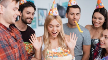 230 frases de cumpleaños originales para dedicar a tus seres queridos