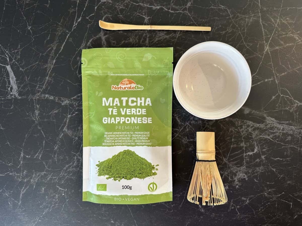 Ingredientes necesarios para el té matcha