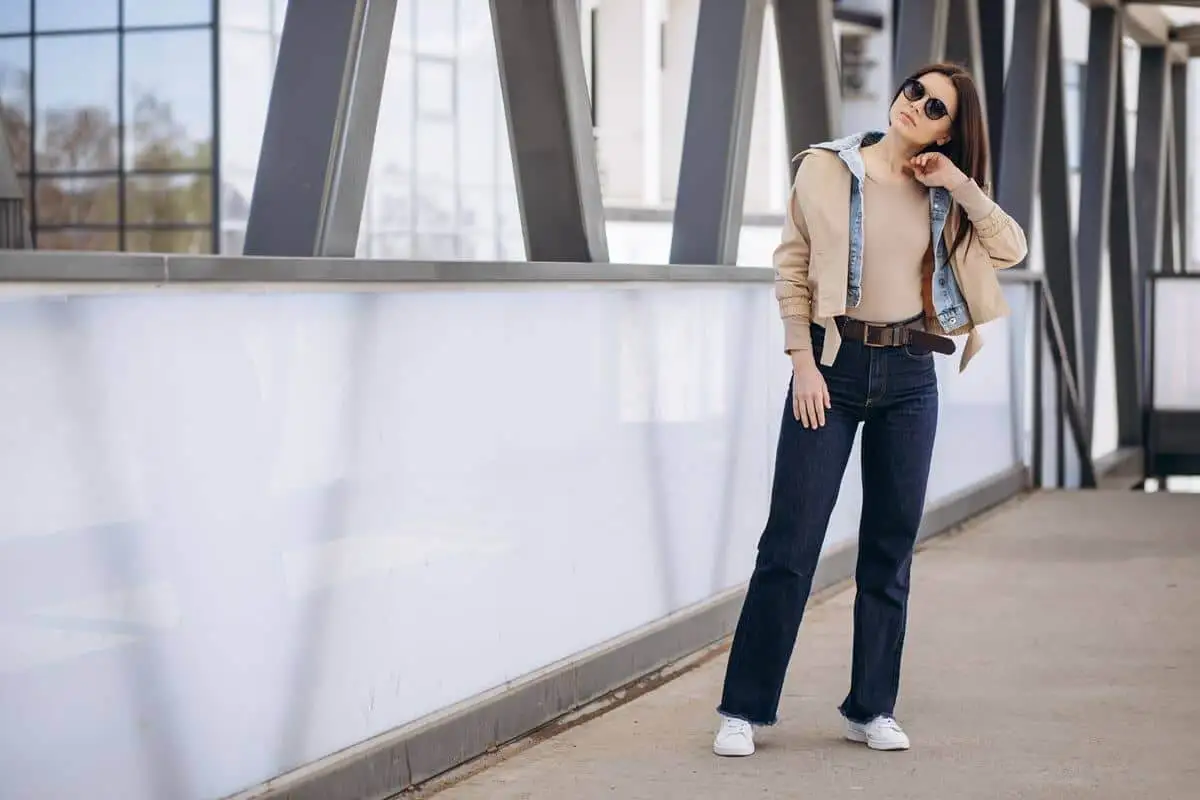 Jeans rectos.