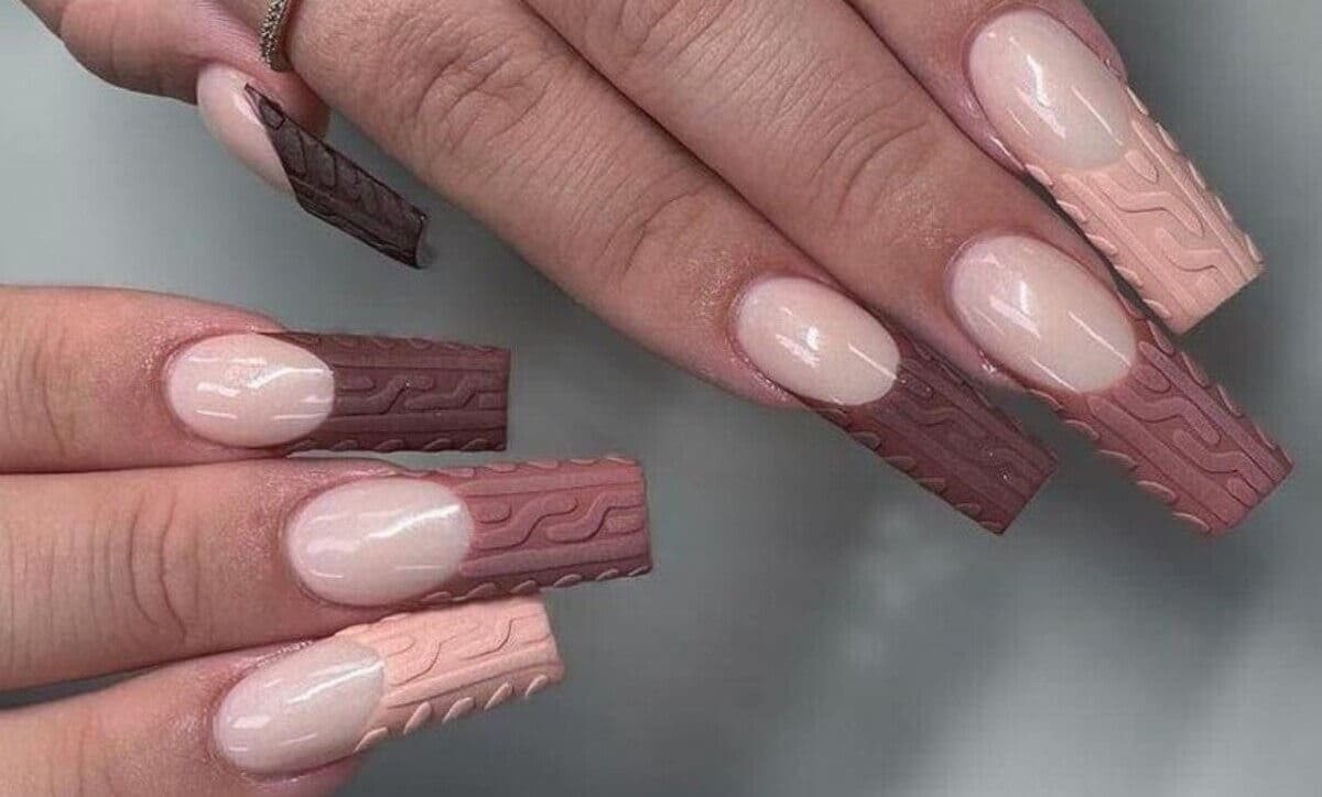 Ongles effet pull français monochromes