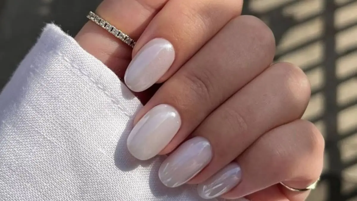 uñas nacaradas.