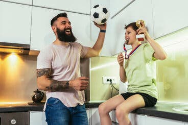 Vivir a través de los hijos es malo para ellos y para ti, mira el porqué