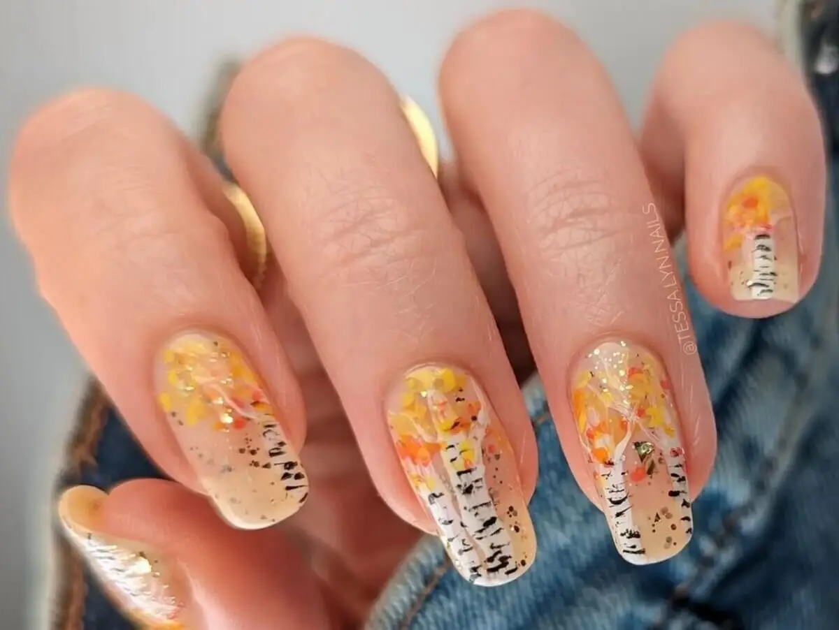Uñas de otoño con paisajes