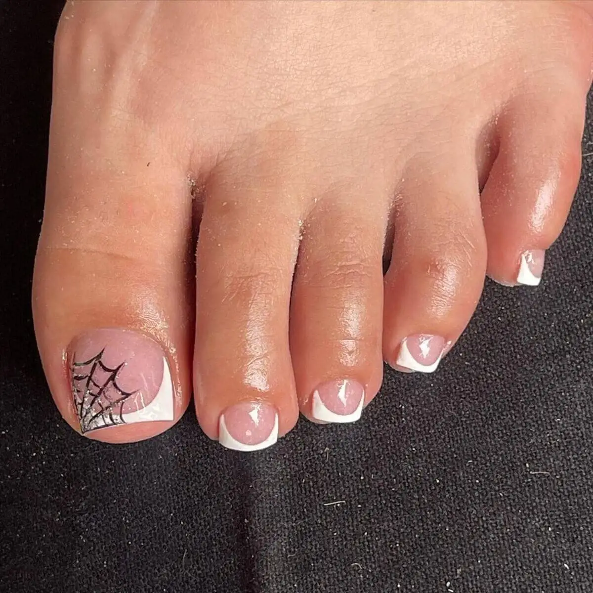 Pies con diseños.