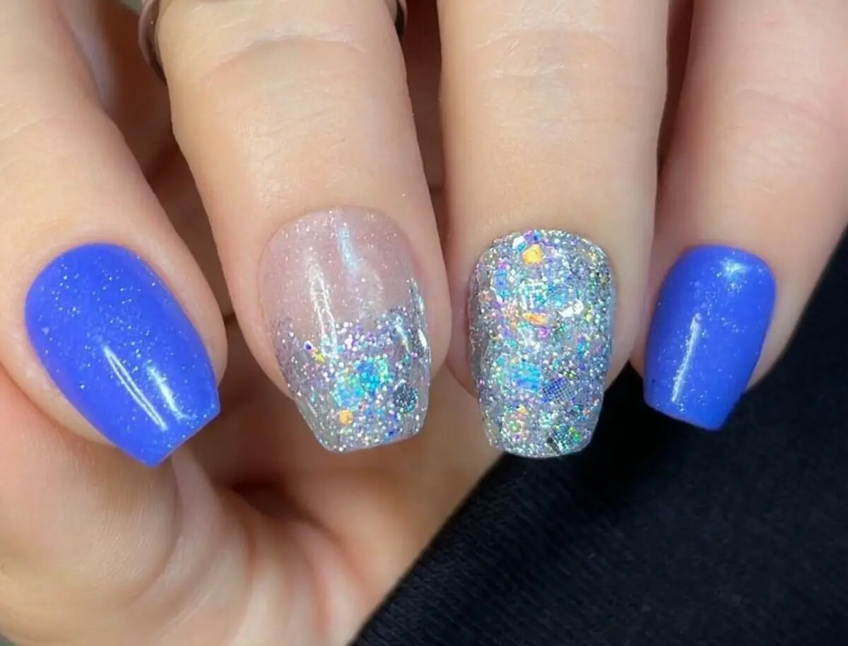 Uñas azules