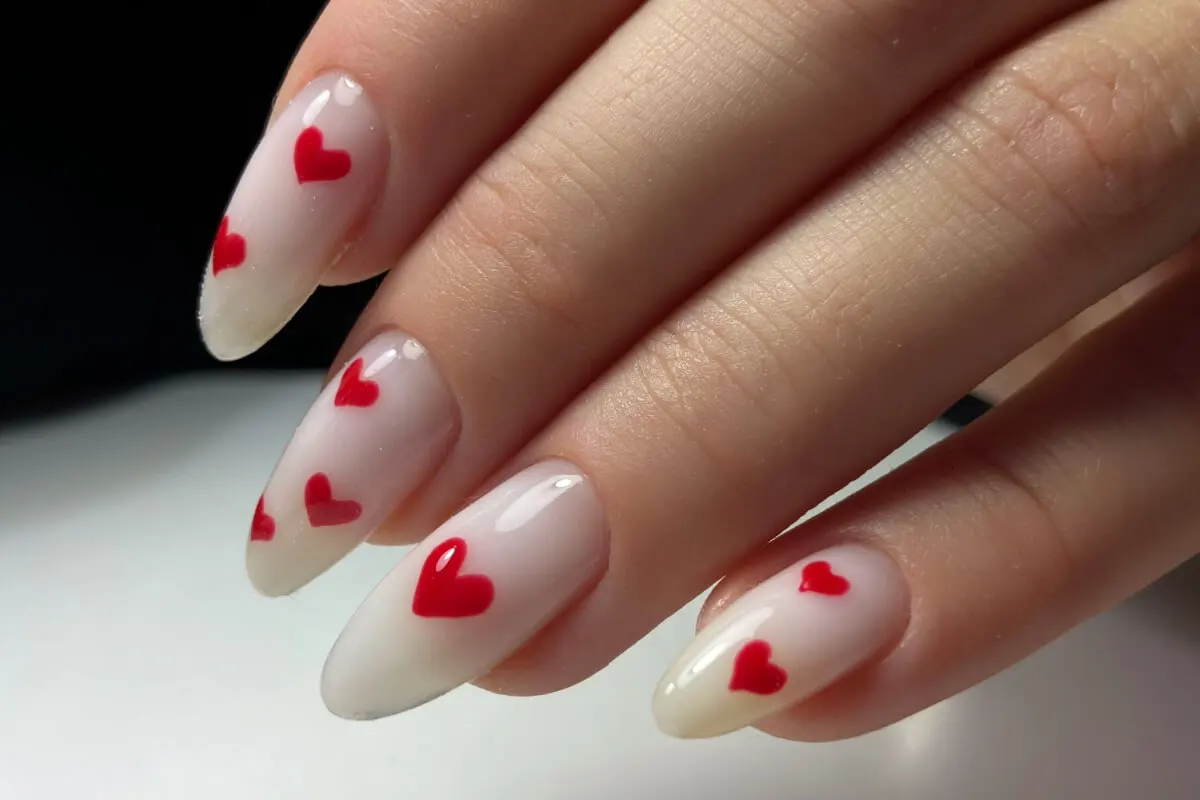 uñas minimalistas.