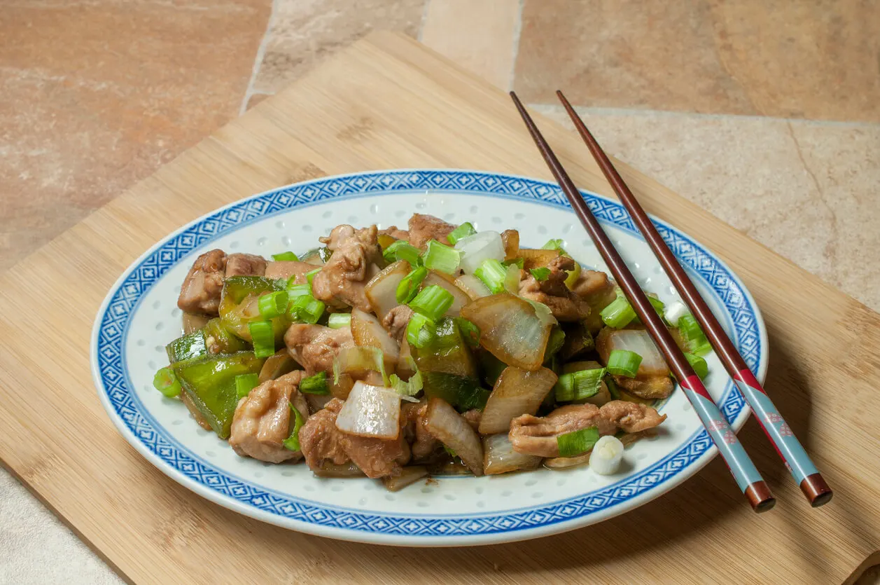 Plato de verduras y shiitake.