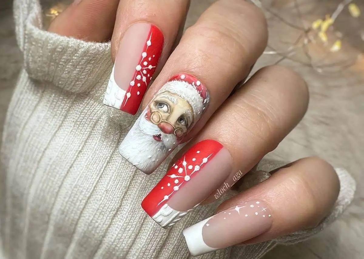 Uñas navideñas acabado mate