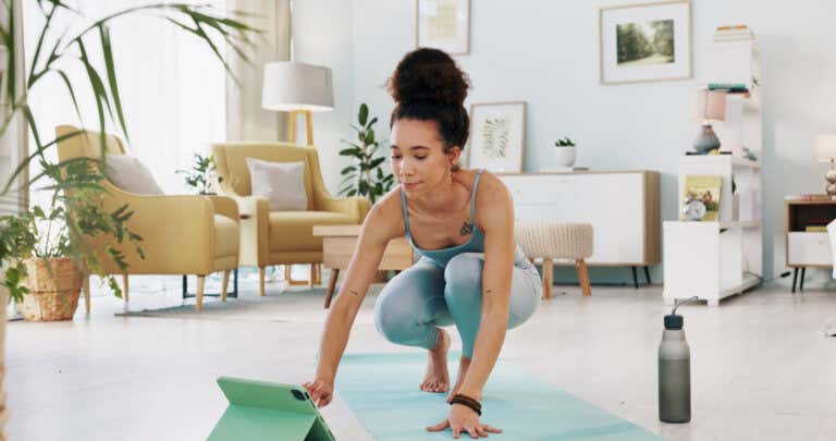 Las mejores 6 «apps» gratuitas de yoga para principiantes