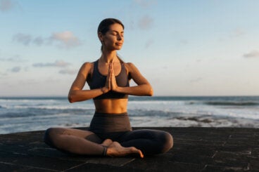 7 ejercicios de meditaciones guiadas para reducir el estrés diario