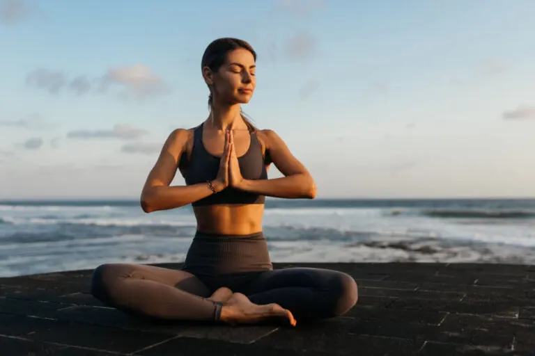 7 ejercicios de meditaciones guiadas para reducir el estrés diario