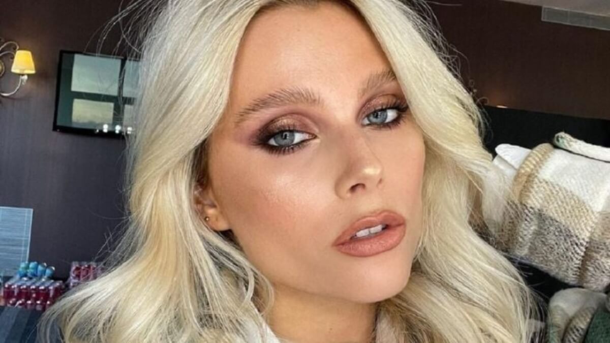 Valentina Zenere te comparte sus 8 secretos de belleza y maquillaje
