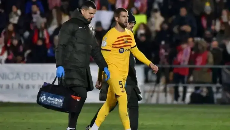 Iñigo Martínez está de baja en la Supercopa: todo sobre su nueva lesión y tiempo de recuperación