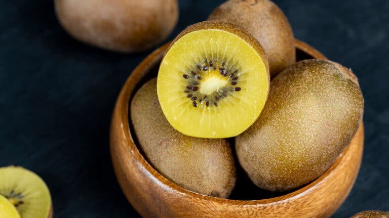 Consumir 2 kiwis SunGold al día puede reemplazar los suplementos de vitamina C, según un estudio