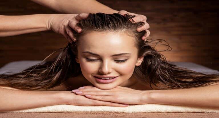 Aprende a hacer un masaje capilar para fortalecer y evitar la caída del cabello