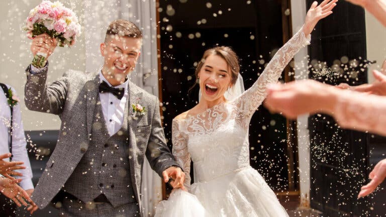 Conoce los 100 aniversarios de boda según los años de casados