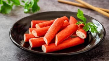 Surimi: ¿qué es y de qué están hechos estos palitos de cangrejo?