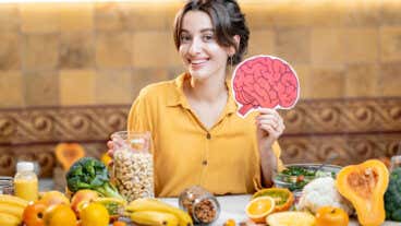 Una nutricionista de Harvard revela 6 consejos para tener un cerebro fuerte