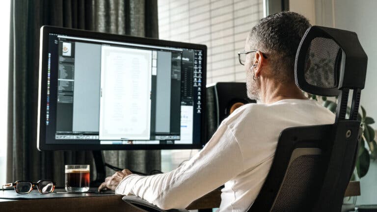 Las 17 mejores sillas ergonómicas de Amazon para escritorios y oficinas