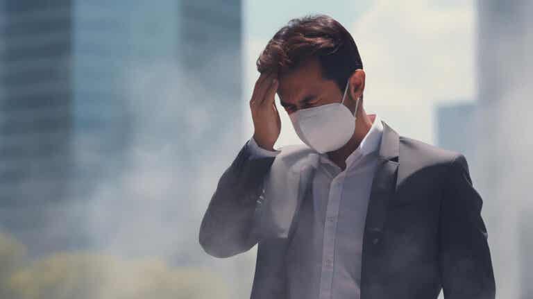 ¿Sabías que la contaminación del aire puede provocar dolor de cabeza?
