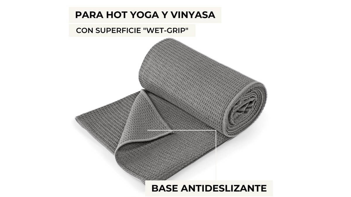 La toalla antideslizante te proporciona un mejor agarre durante tu práctica de yoga.