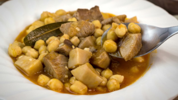 Aprende a preparar garbanzos con setas: ¡una receta deliciosa!