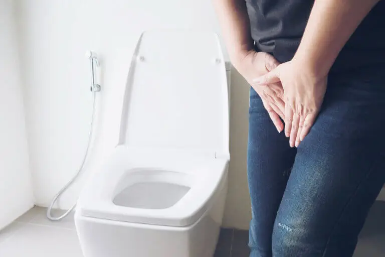 ¿Es normal orinar tanto? Conoce la frecuencia saludable según un médico