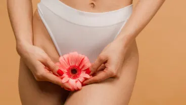 Flujo vaginal verdoso con olor y sin olor: causas, síntomas y tratamientos