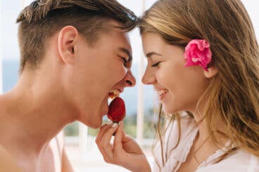 7 alimentos que mejoran tu rendimiento sexual de manera natural