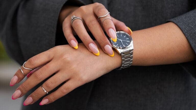 Uñas almendradas: cómo hacerlas paso a paso y 13 ideas