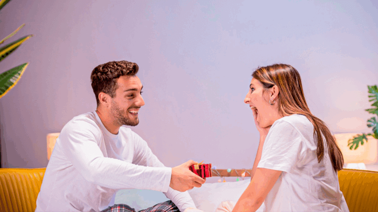 Cumplidos que suman: qué son, cómo hacerlos bien y ejemplos para inspirarte