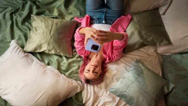 Qué es el «Bed Rotting» y por qué se ha convertido en tendencia