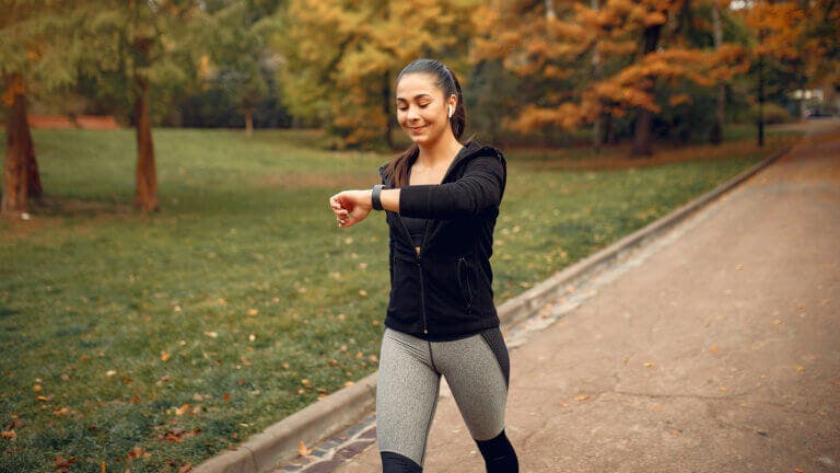 Caminata japonesa: un truco para mejorar tu salud con solo 30 minutos