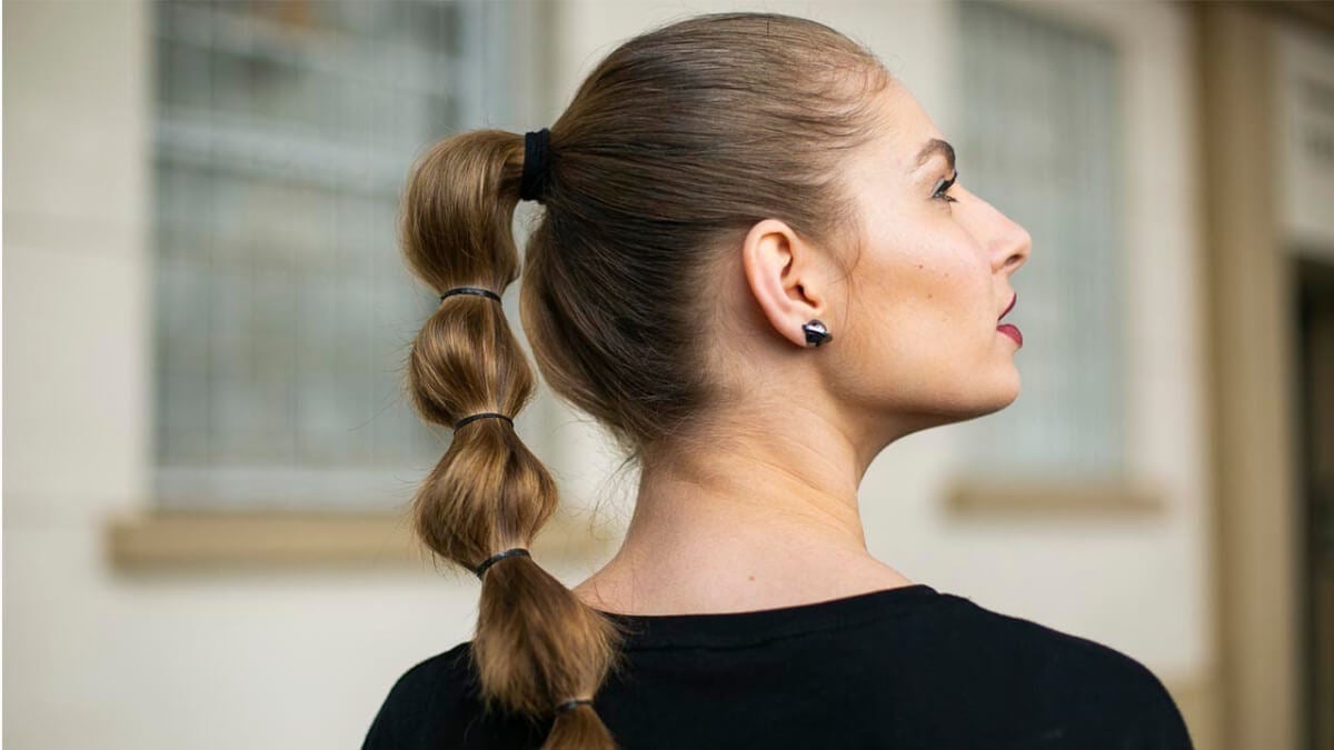 Cola alta con trenza burbuja
