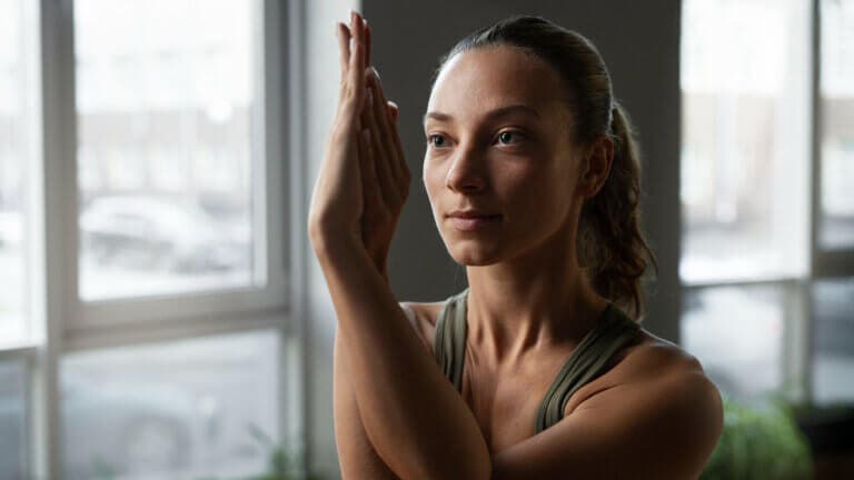 En qué consiste el «drishti», una práctica del yoga para aumentar la concentración